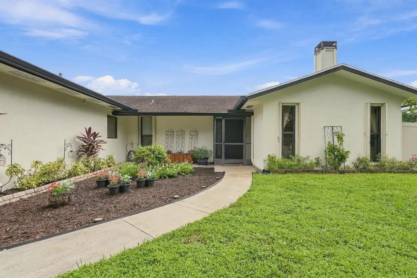 99 Cuyahoga Road, Lake Worth FL 33467 photo 3