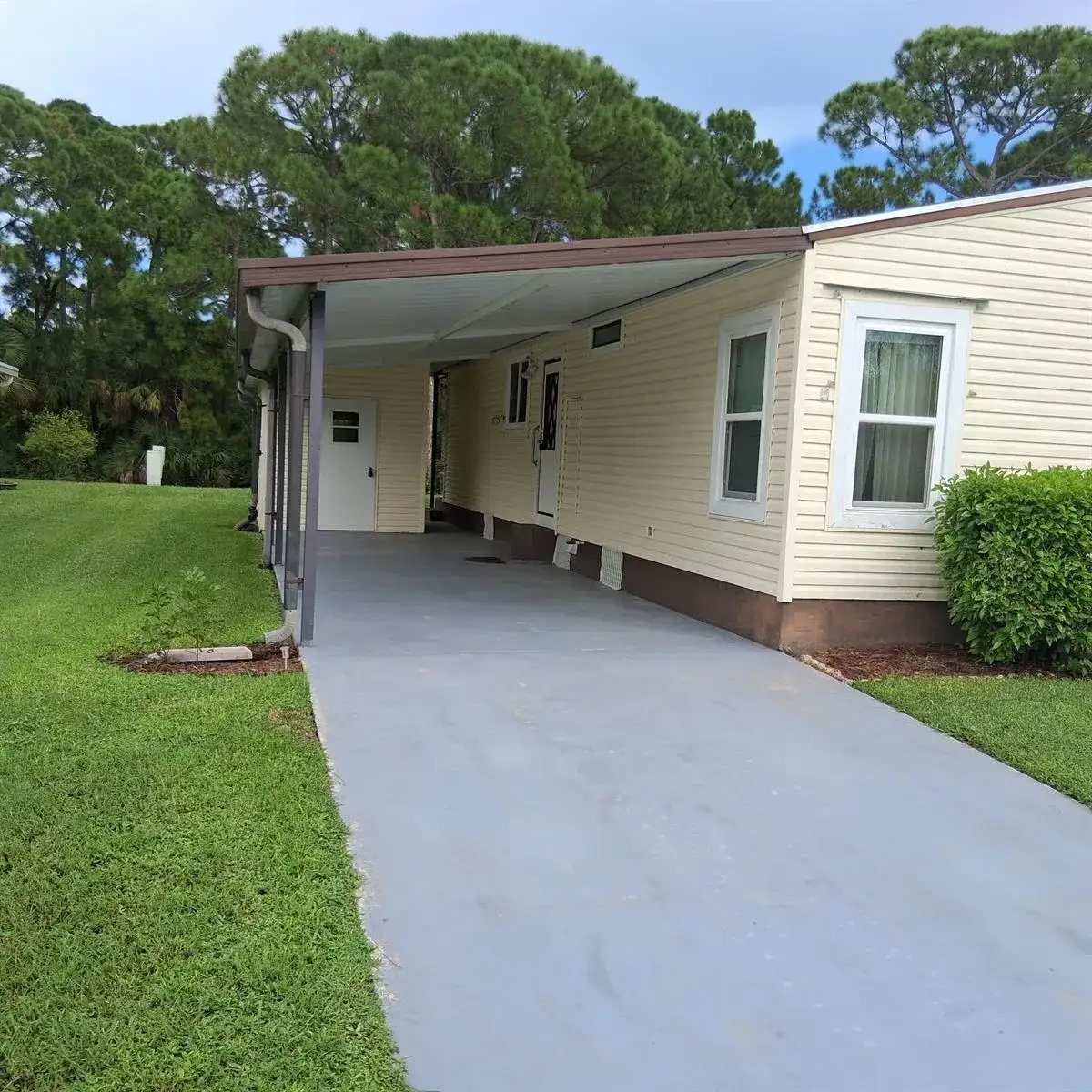 2629 Caper Court, Port St. Lucie FL 34952 photo 2