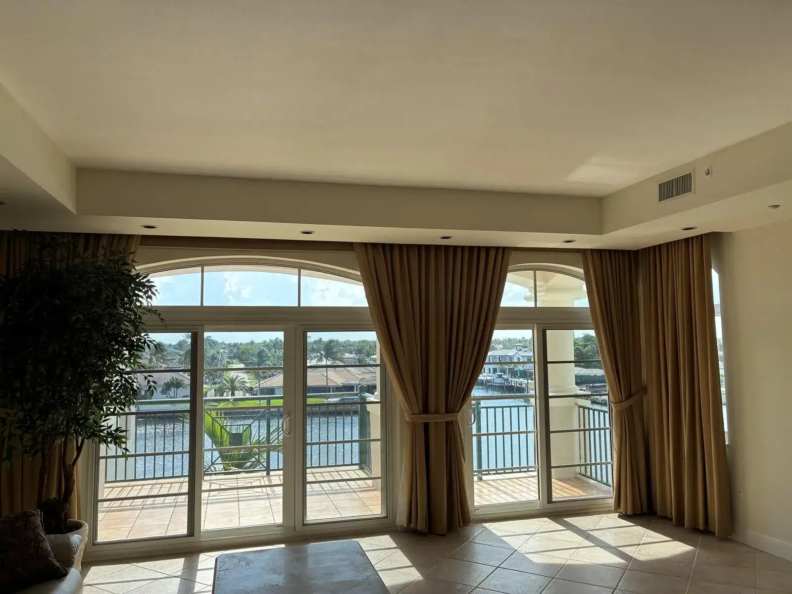 1230 Hillsboro Mile # 308, Hillsboro Beach FL 33062 photo 3
