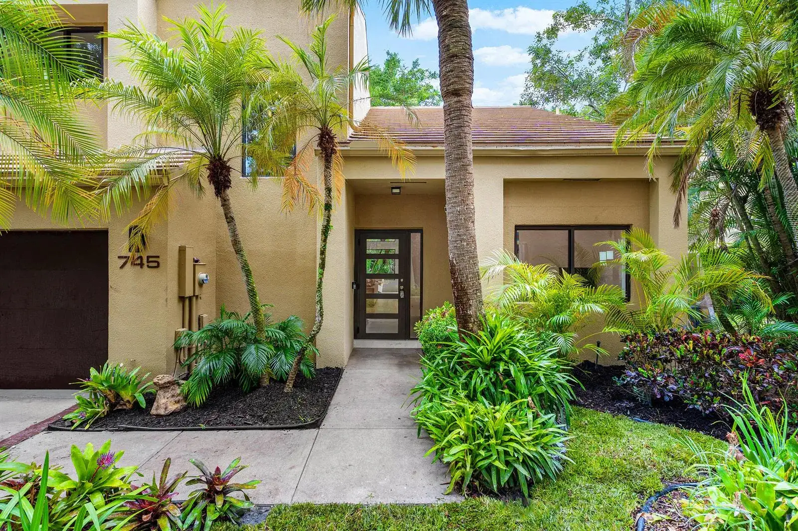 745 Saint Albans Drive, Boca Raton FL 33486 photo 5