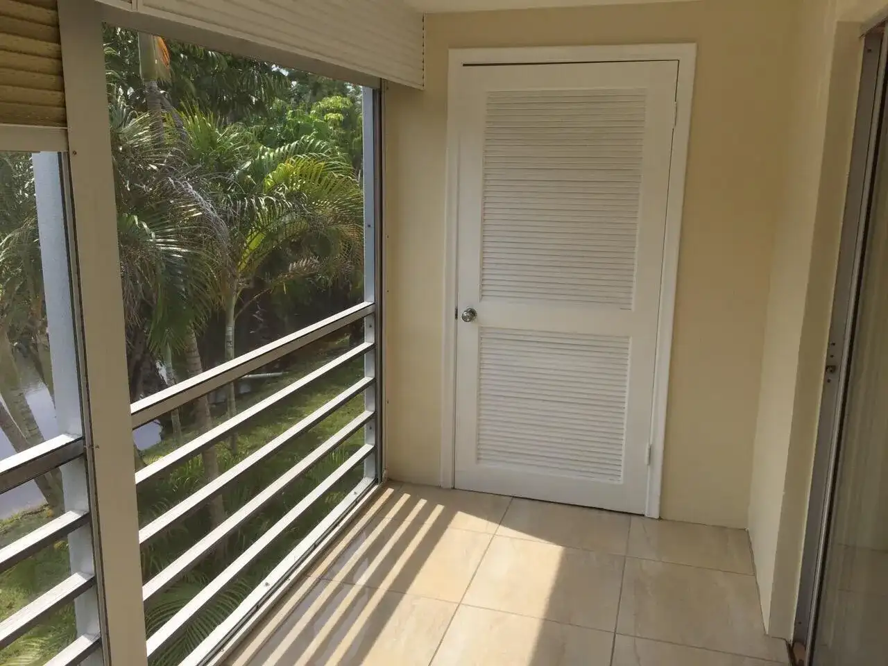 2878 DONNELLY Drive # 207, Lake Worth FL 33462 photo 4