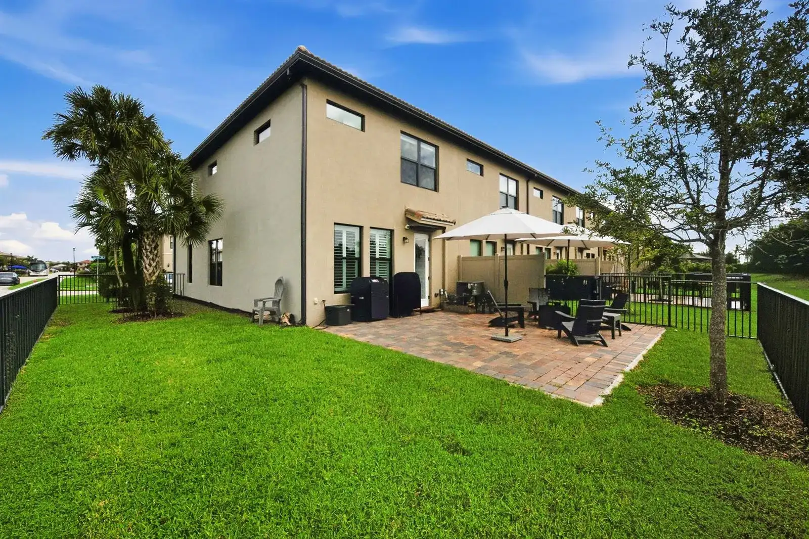8672 ESCUE Street, Lake Worth FL 33467 photo 4