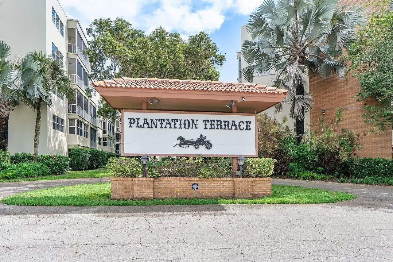6731 CYPRESS Road # 205, Plantation FL 33317 photo 2