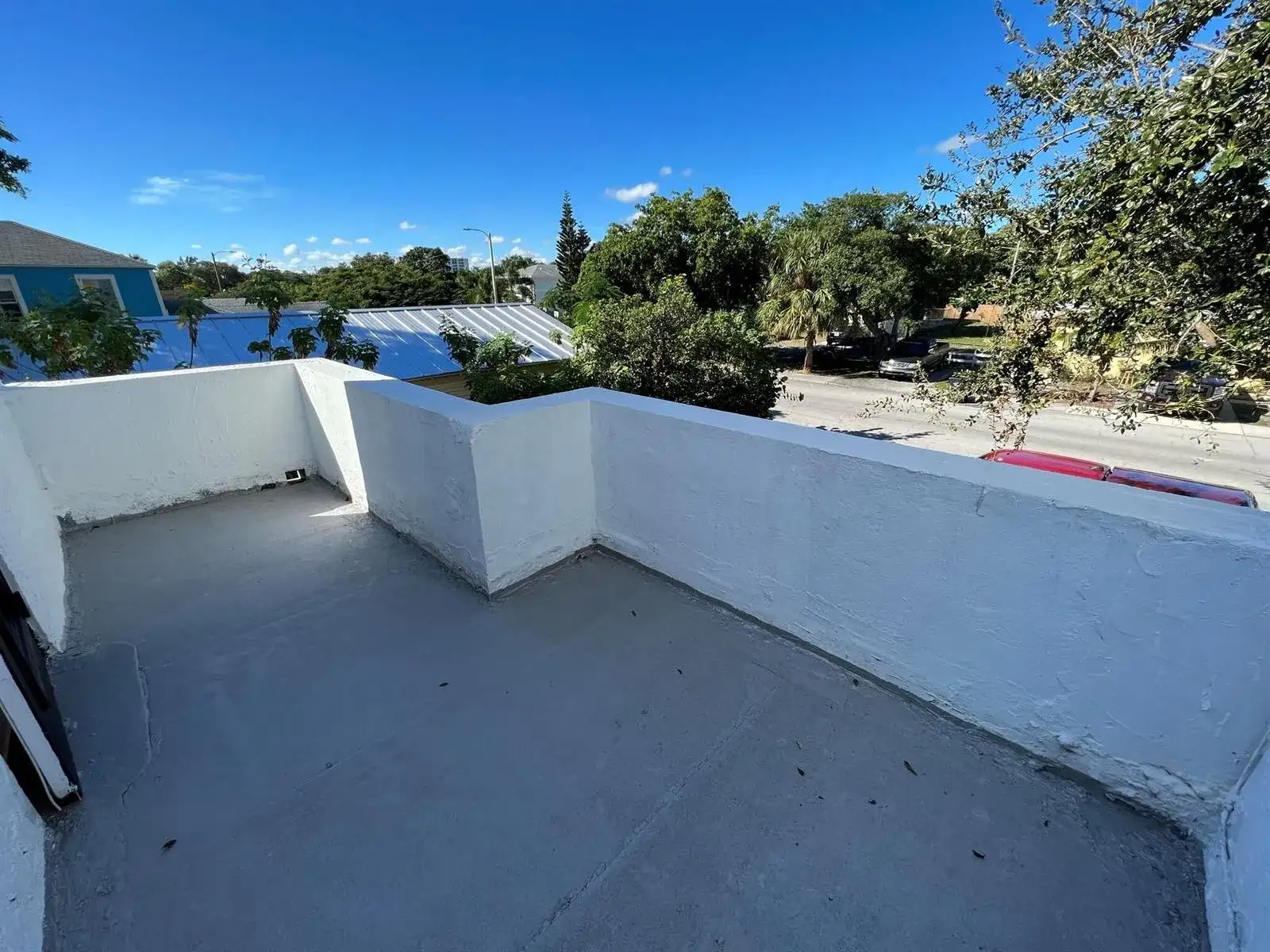 520 N E Street, FL 33460 photo 2