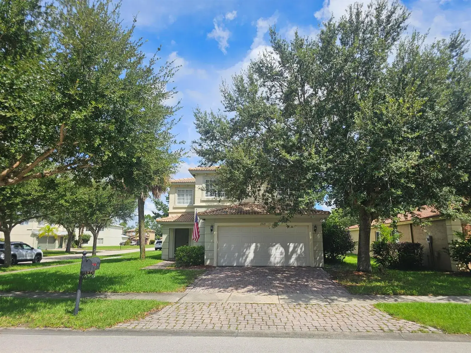 1919 Newport Isles Boulevard, Port St. Lucie FL 34953 photo 2