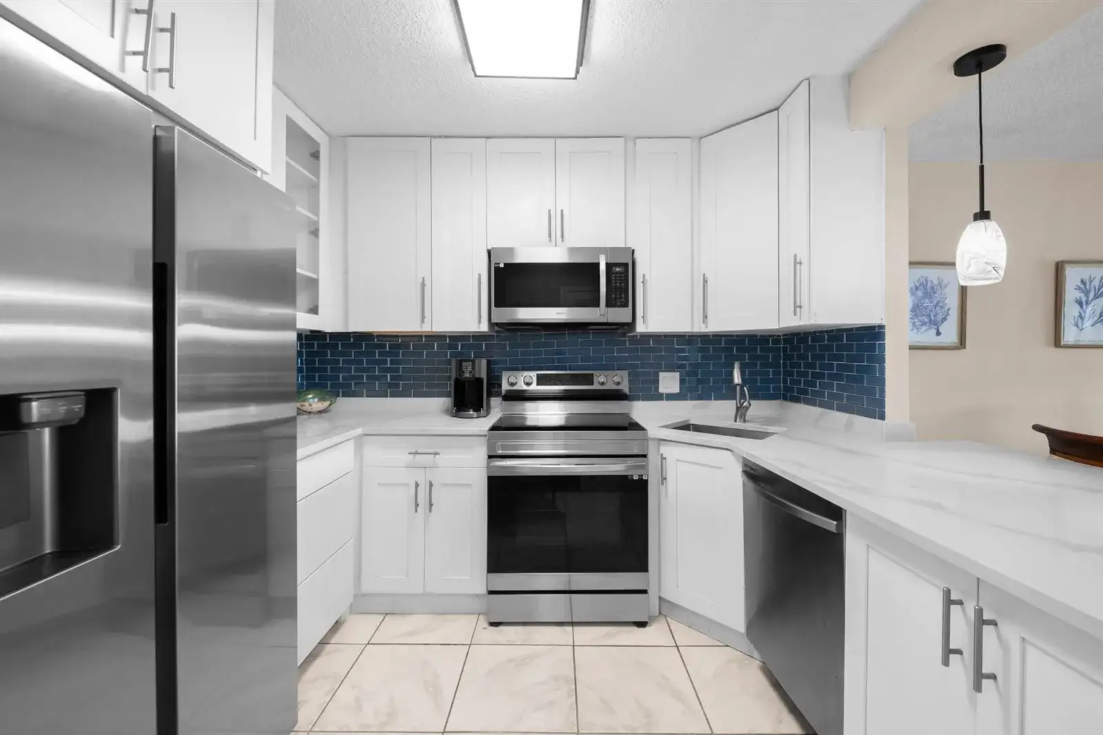 390 N FEDERAL Highway # 202, Deerfield Beach FL 33441 photo 2