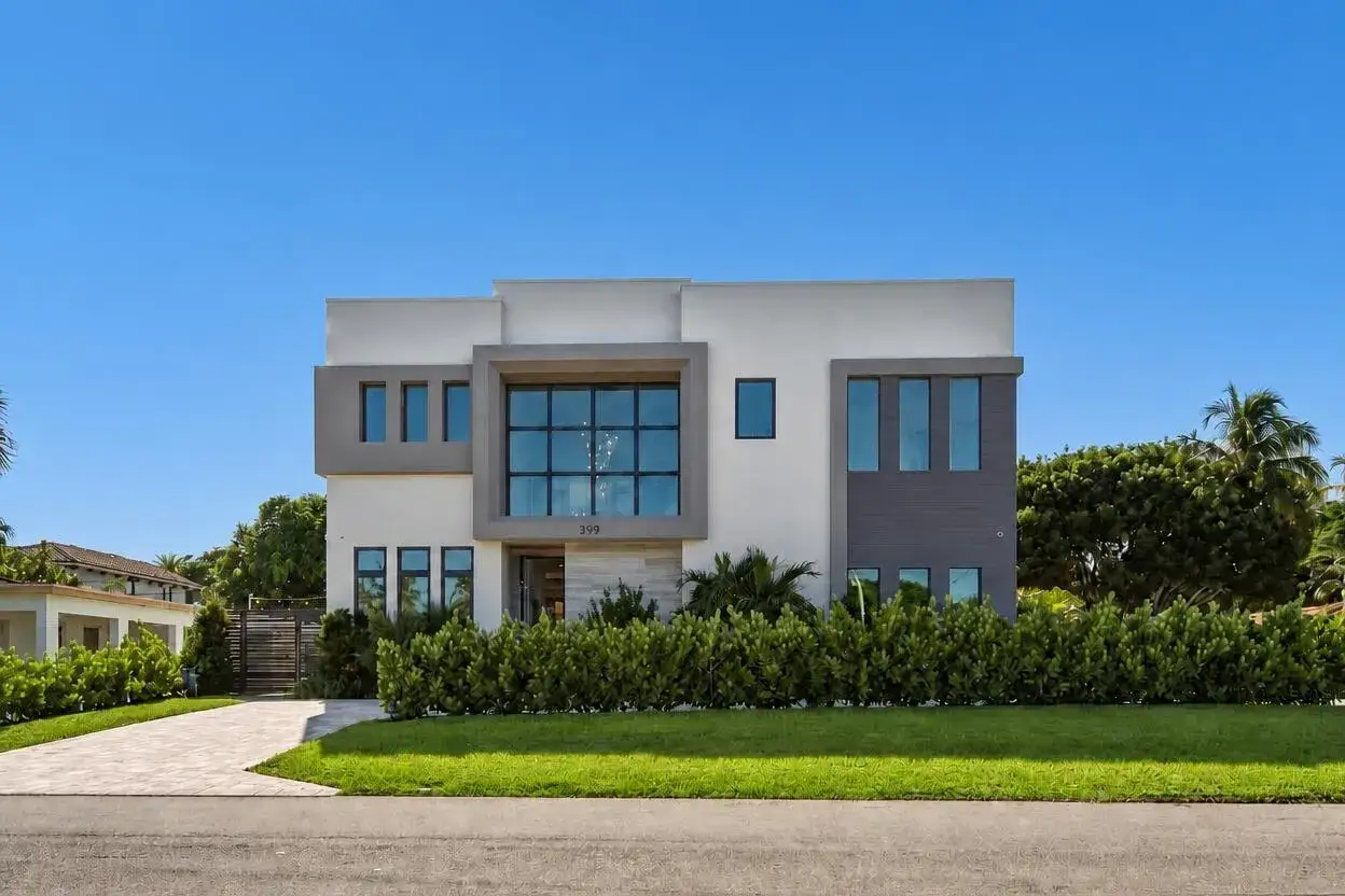 399 NE Spanish Court, Boca Raton FL 33432