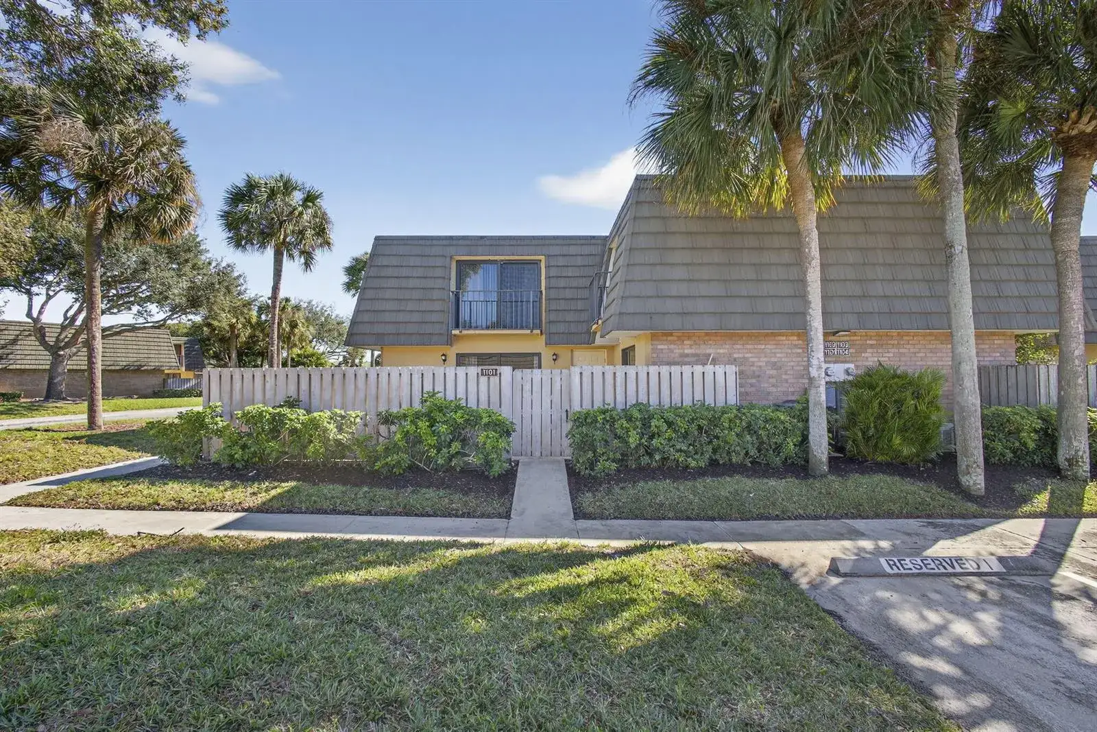 1101 11TH Way, West Palm Beach FL 33407