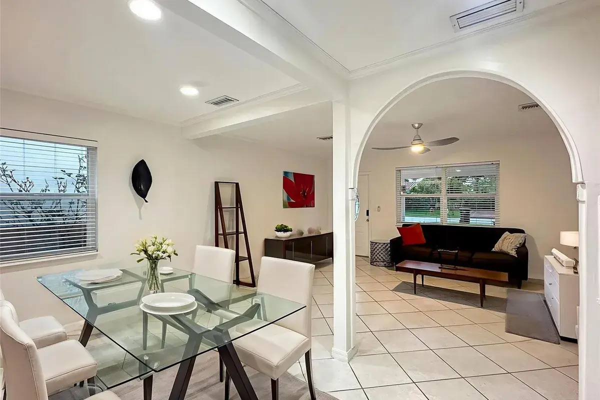 1613 NW 4TH Avenue, Fort Lauderdale FL 33311