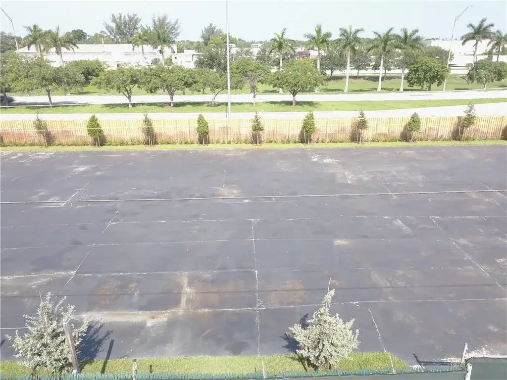 1289 W ATLANTIC Boulevard, Pompano Beach FL 33069 photo 2