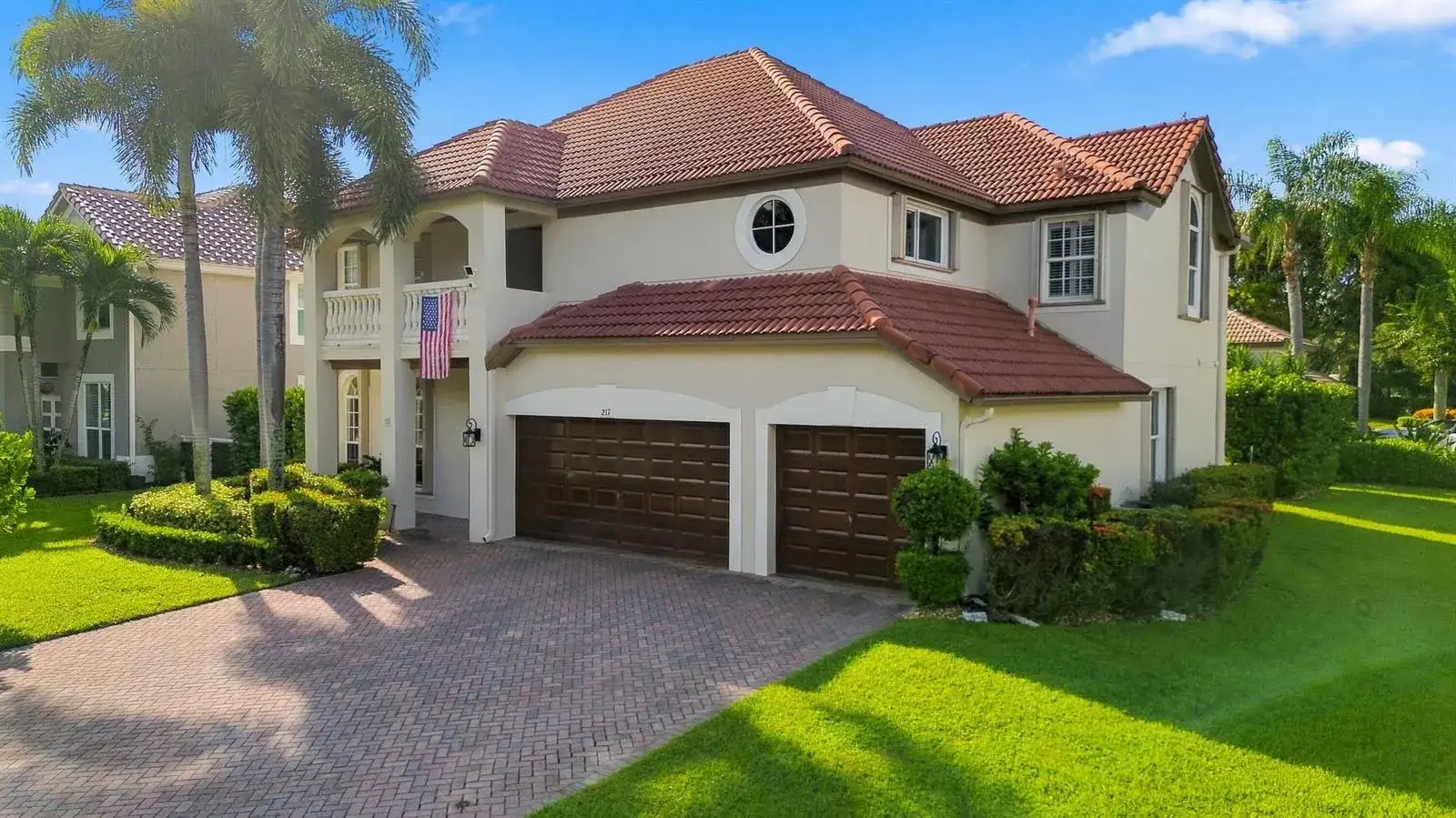 217 LONE PINE Drive, Palm Beach Gardens FL 33410 photo 3