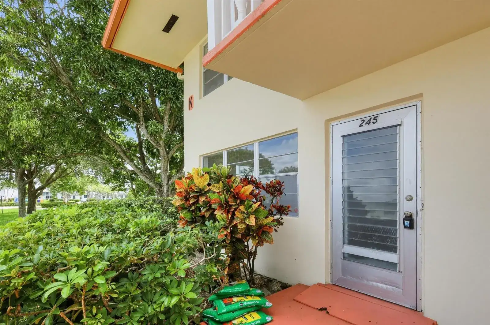 245 CAMDEN K, West Palm Beach FL 33417 photo 2