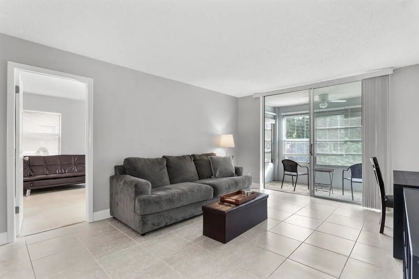 9700 SUNRISE LAKES Boulevard # 101, Sunrise FL 33322 photo 5