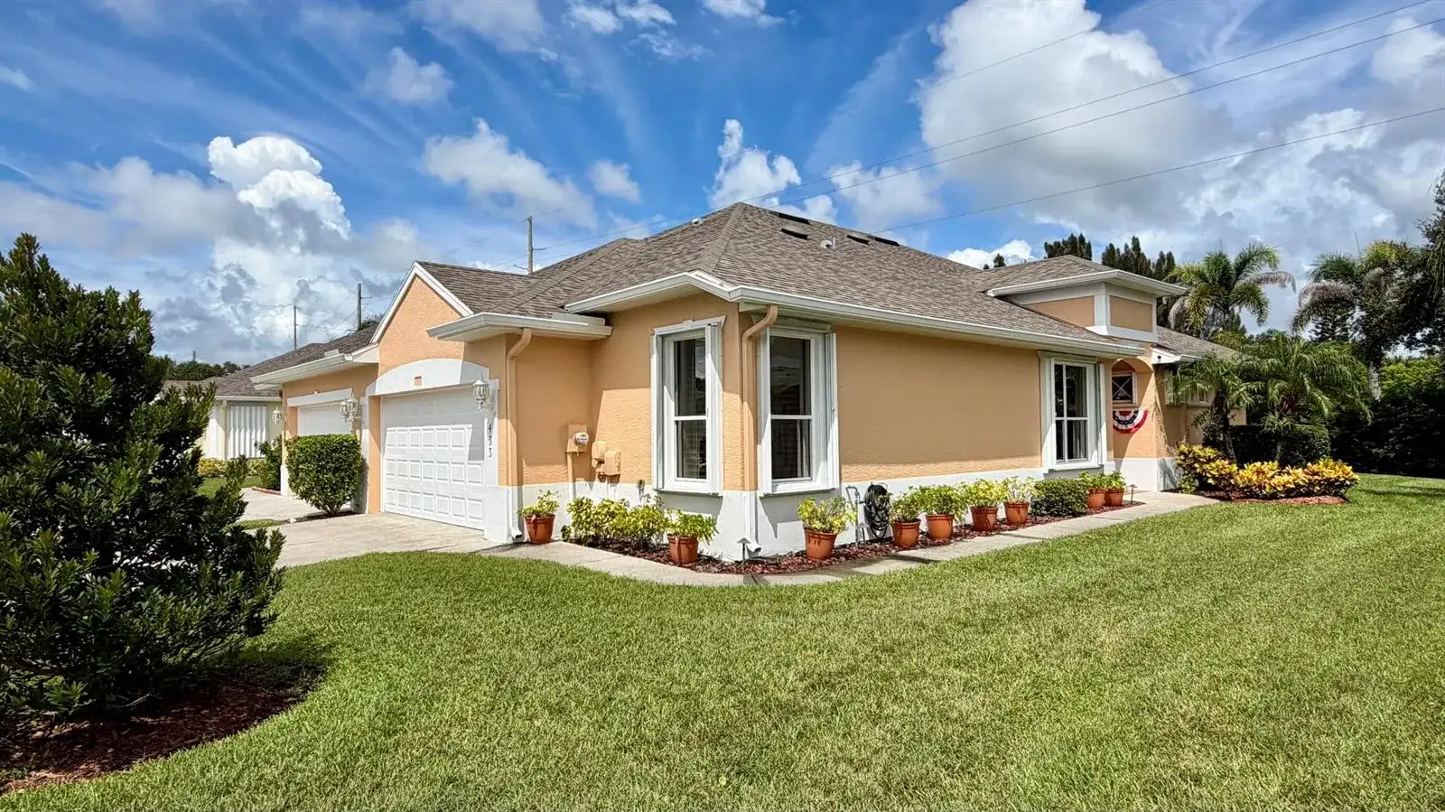 433 N Tangerine Square SW, Vero Beach FL 32968 photo 3