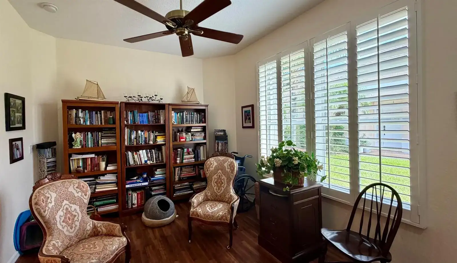 433 N Tangerine Square SW, Vero Beach FL 32968 photo 5