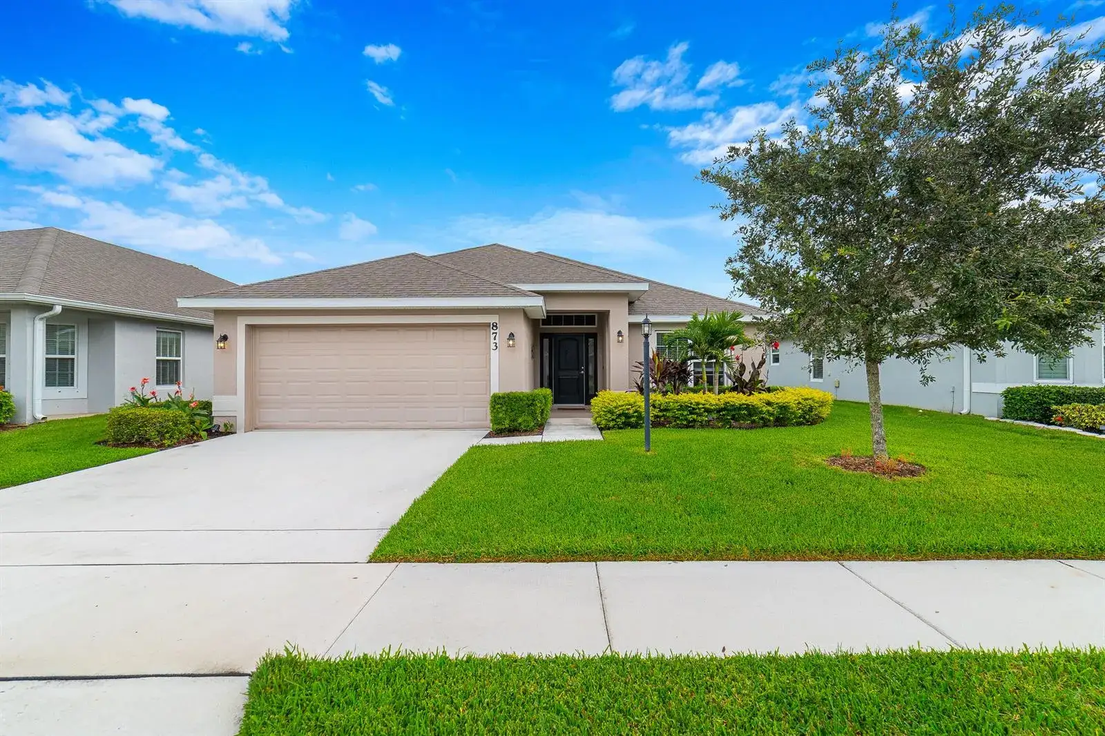 873 NE Whistling Duck Way, Port St. Lucie FL 34983