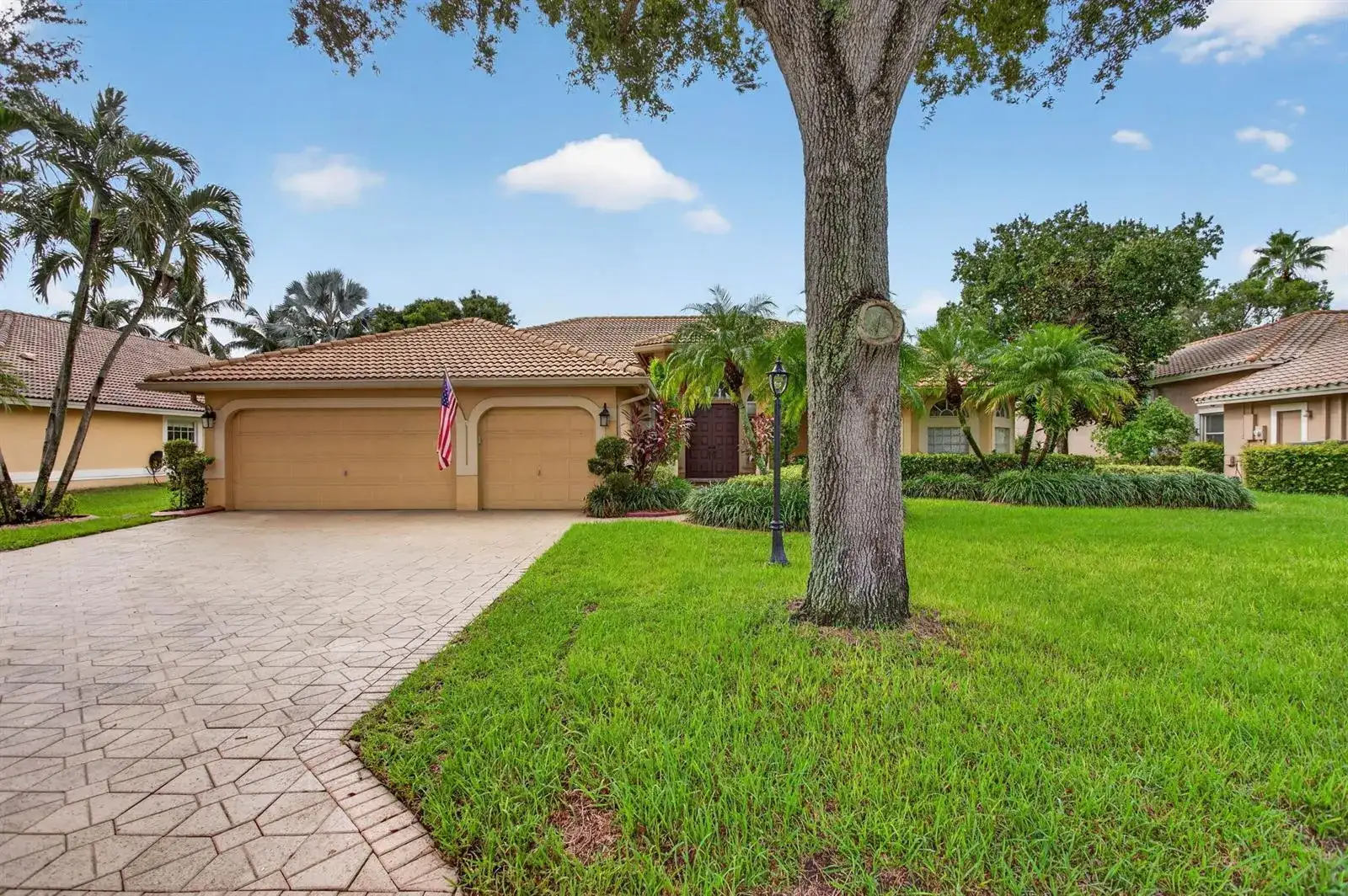 10002 NW 58th Court NW, Parkland FL 33076 photo 3