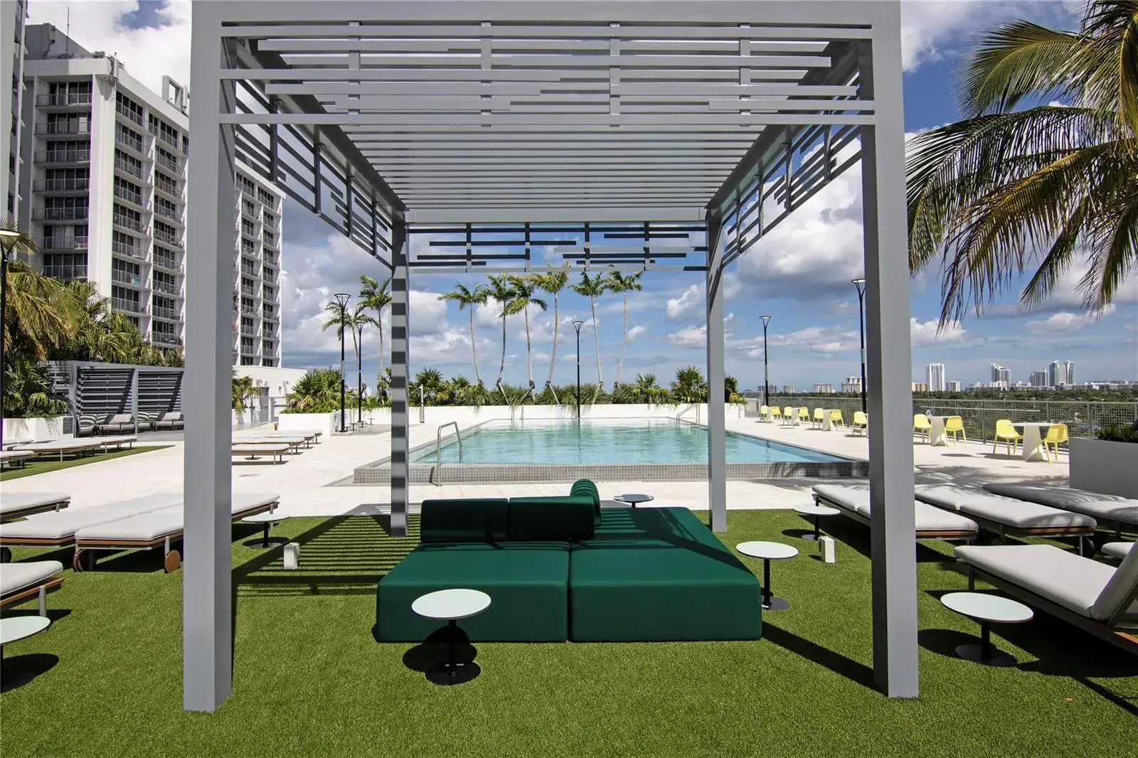 1770 S Young Circle # 414, Hollywood FL 33020