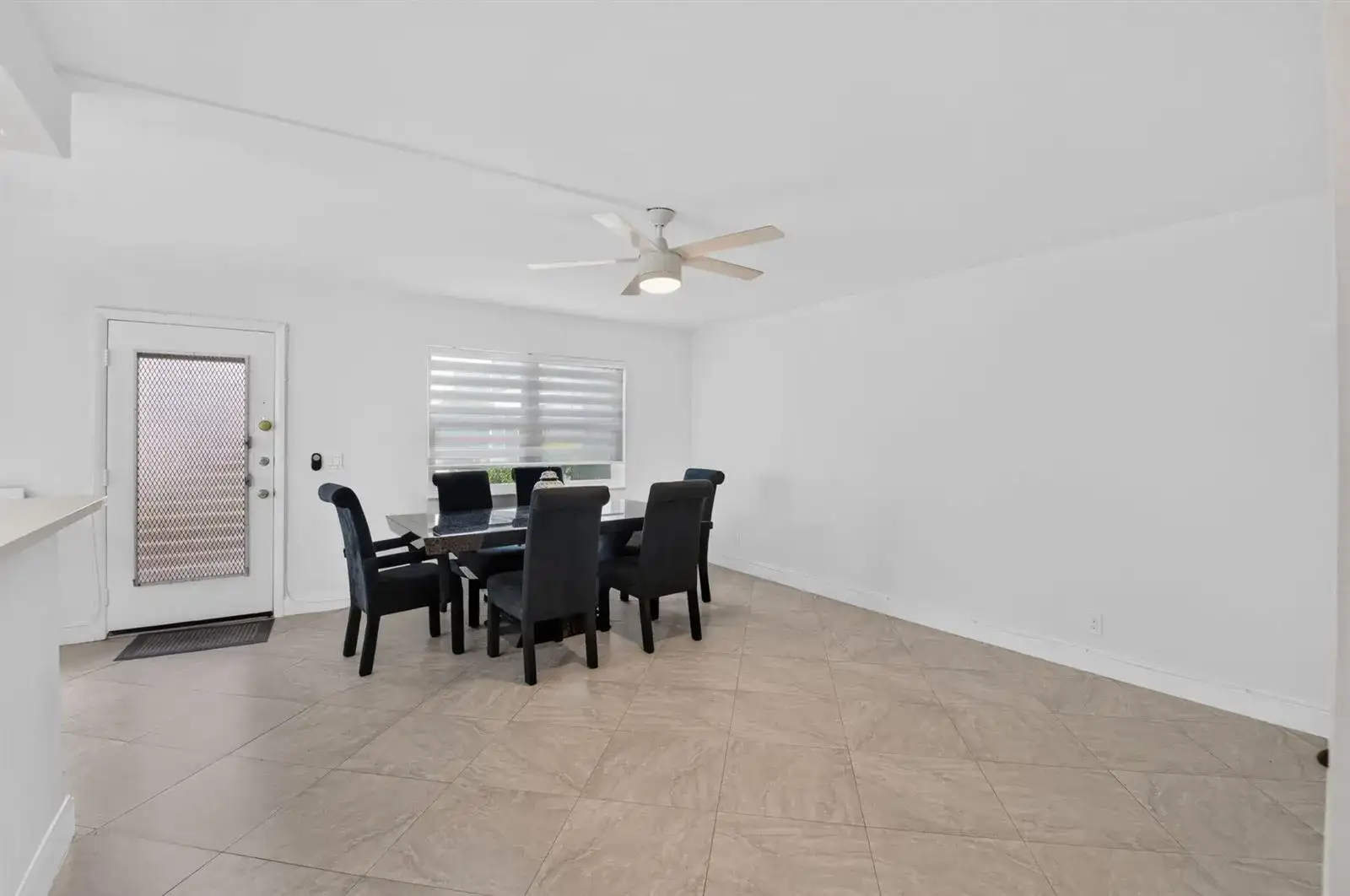 390 Normandy I, Delray Beach FL 33484 photo 4