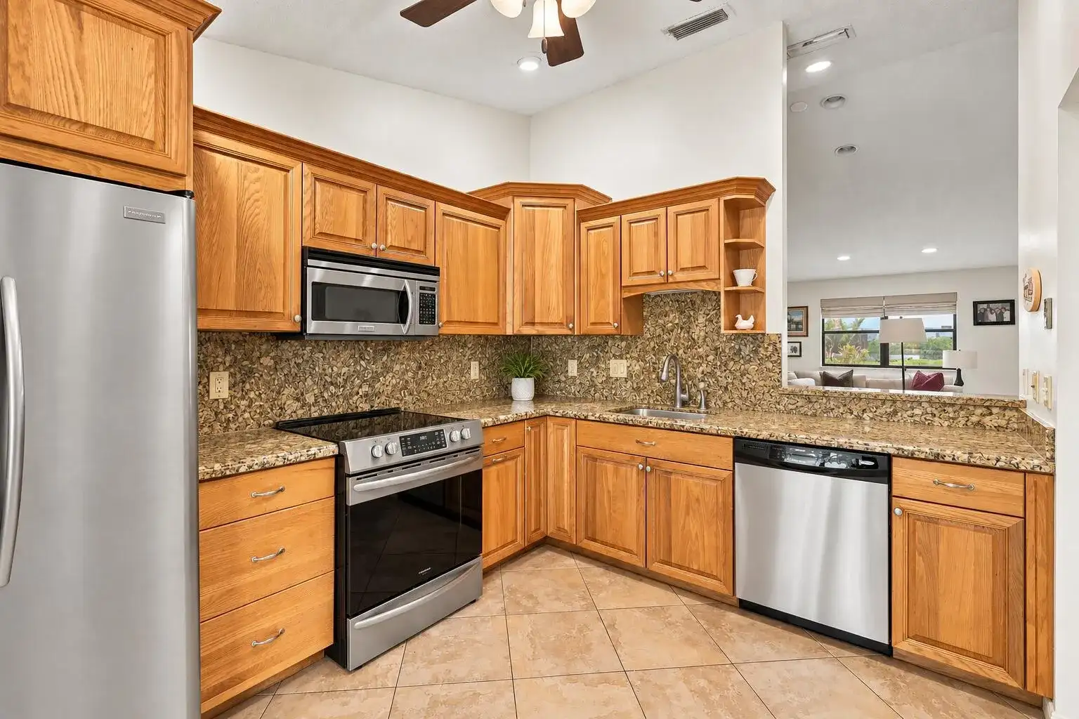 459 KNOLLWOOD Court # 459, Royal Palm Beach FL 33411 photo 2