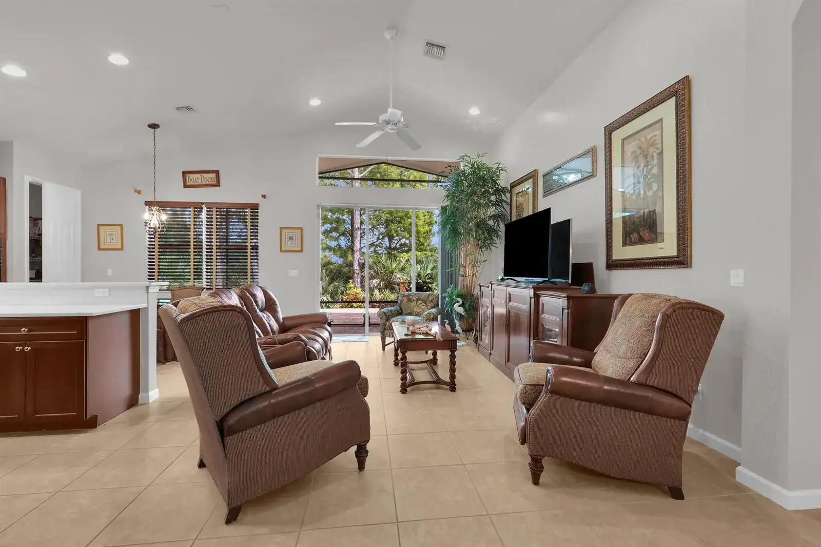 2206 Newport Isles Boulevard, Port St. Lucie FL 34953 photo 5