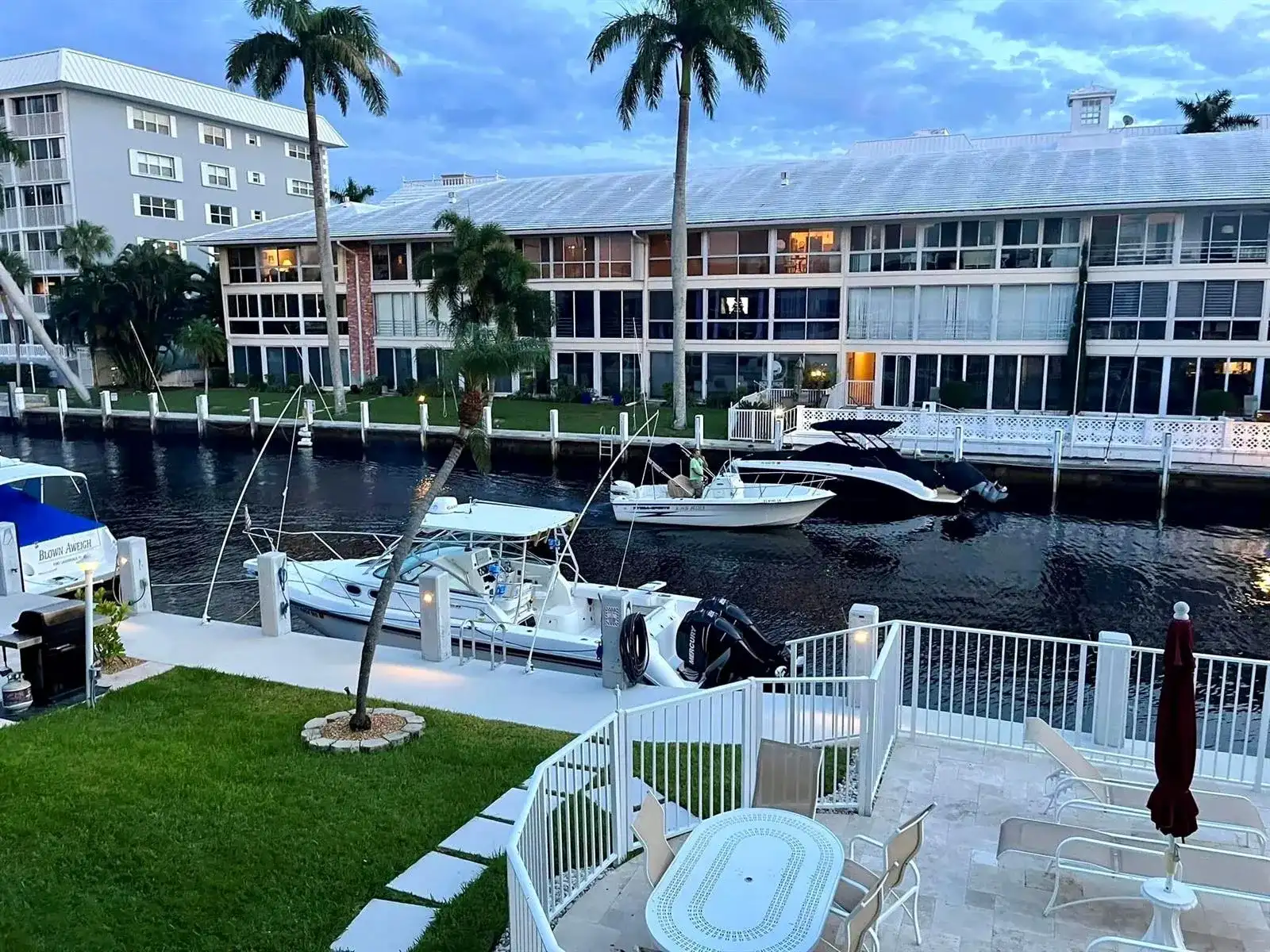3050 NE 48th Street # 205, Fort Lauderdale FL 33308