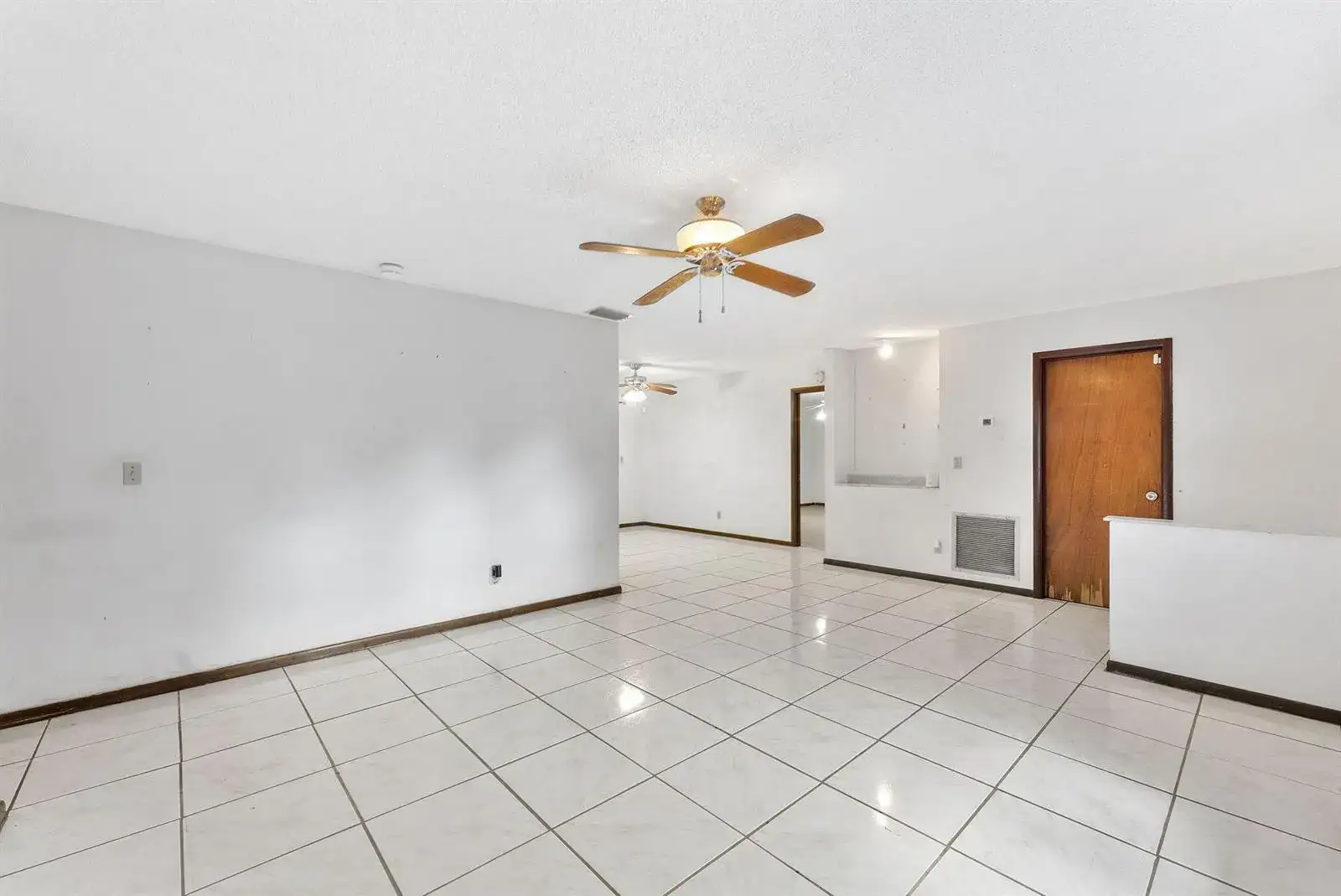 629 SW RAY Avenue, Port St. Lucie FL 34983 photo 5