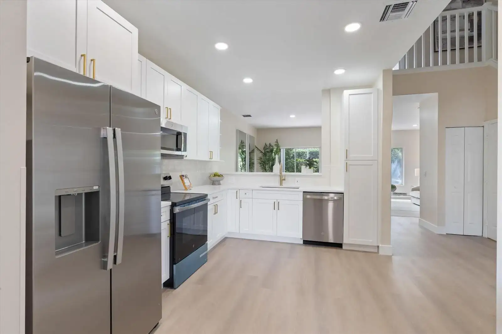 8266 Via Serena, Boca Raton FL 33433 photo 5