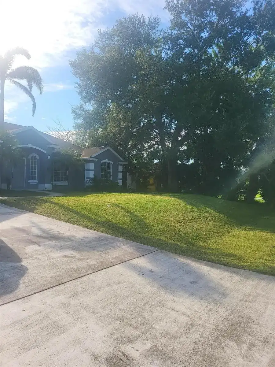 1937 SW BEARD Street, Port St. Lucie FL 34953 photo 4