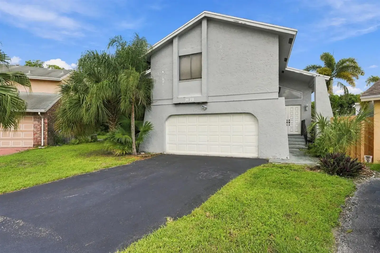 3528 NW 73RD Way, Coral Springs FL 33065 photo 2