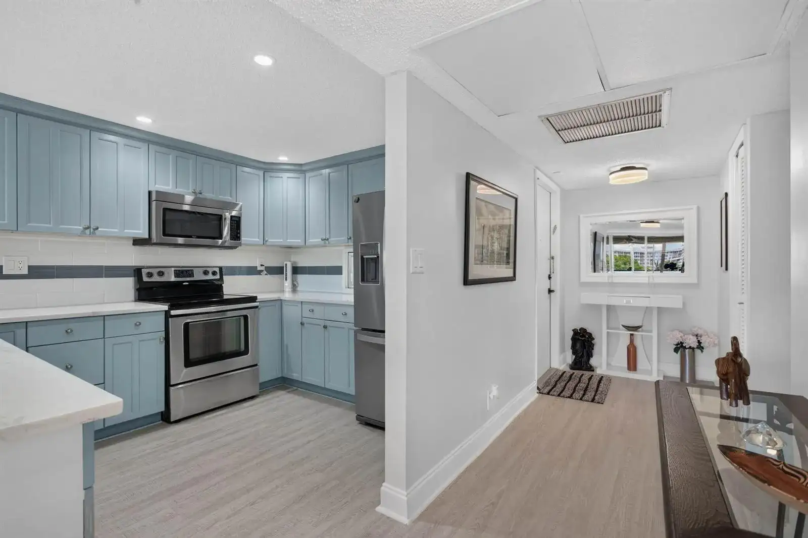 2901 S Palm Aire Drive # 610, Pompano Beach FL 33069 photo 4