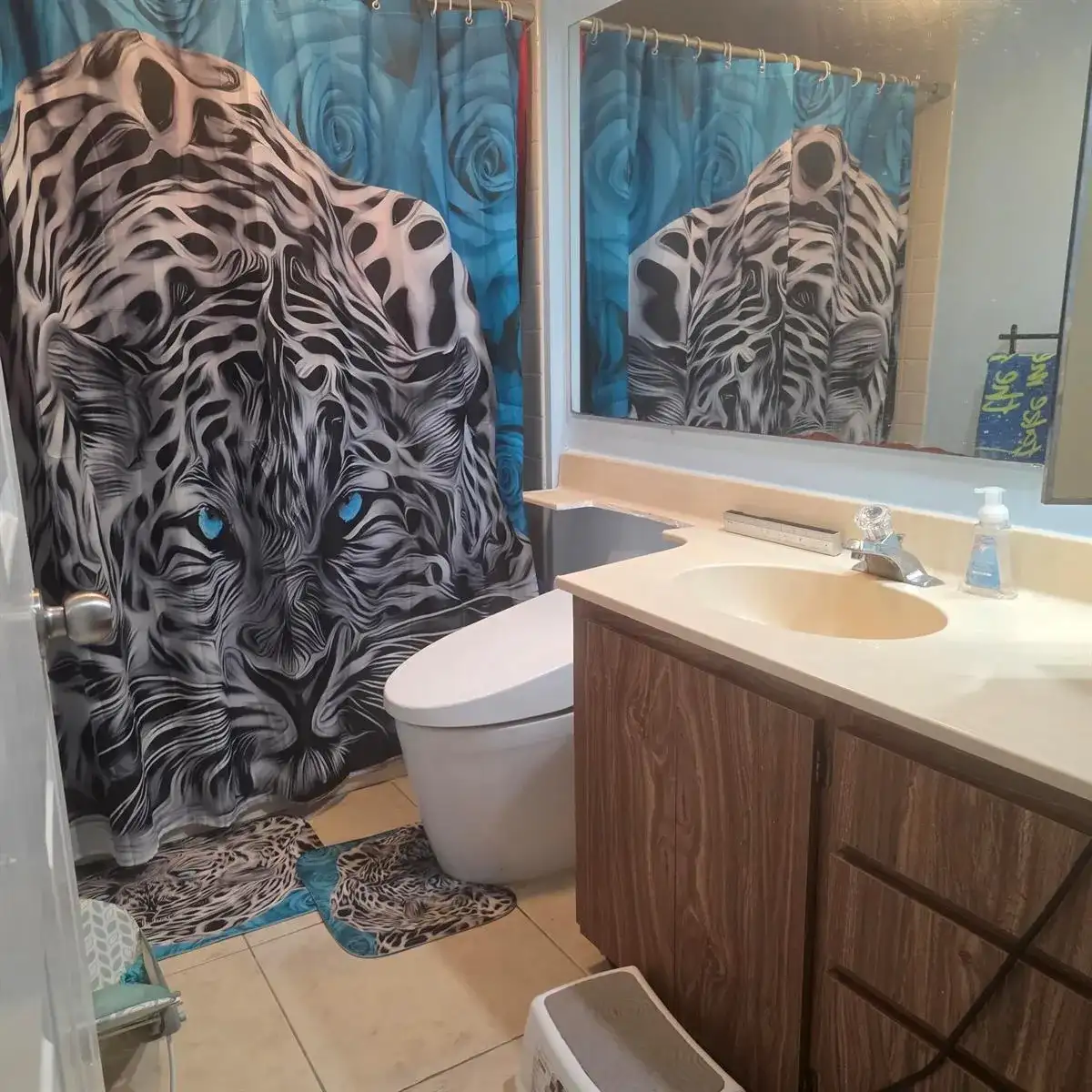 3640 WHITEHALL Drive # 305, West Palm Beach FL 33401 photo 5