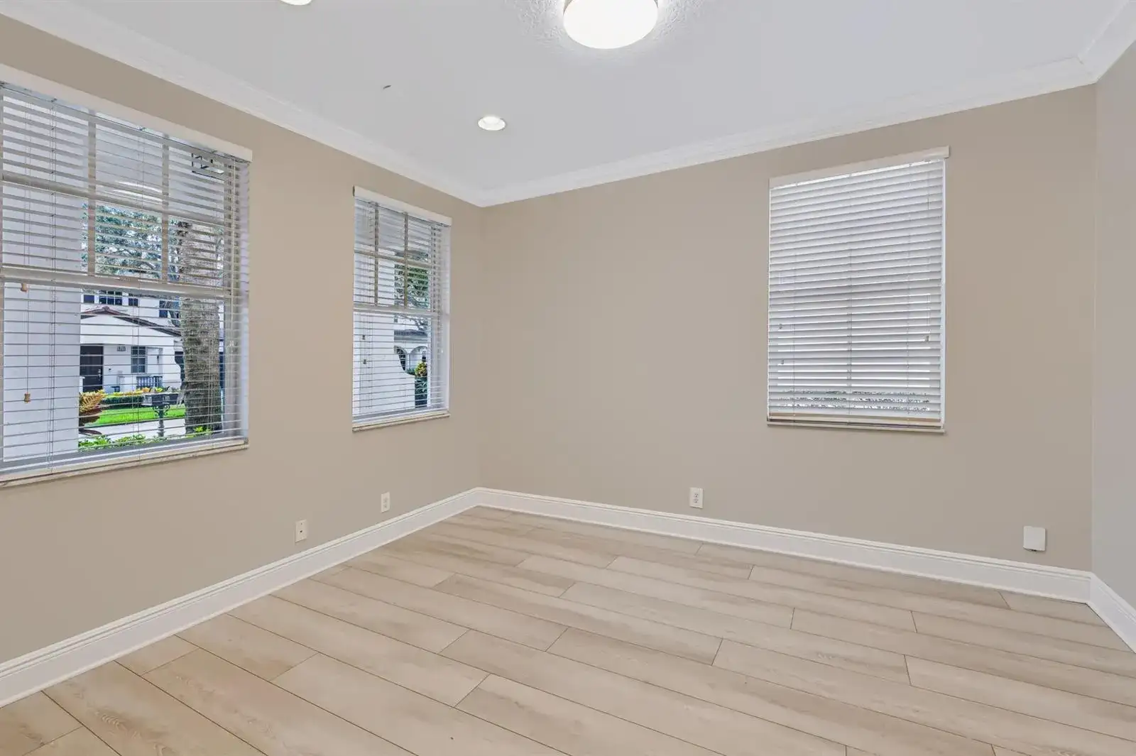 379 Columbus Street, Palm Beach Gardens FL 33410 photo 5