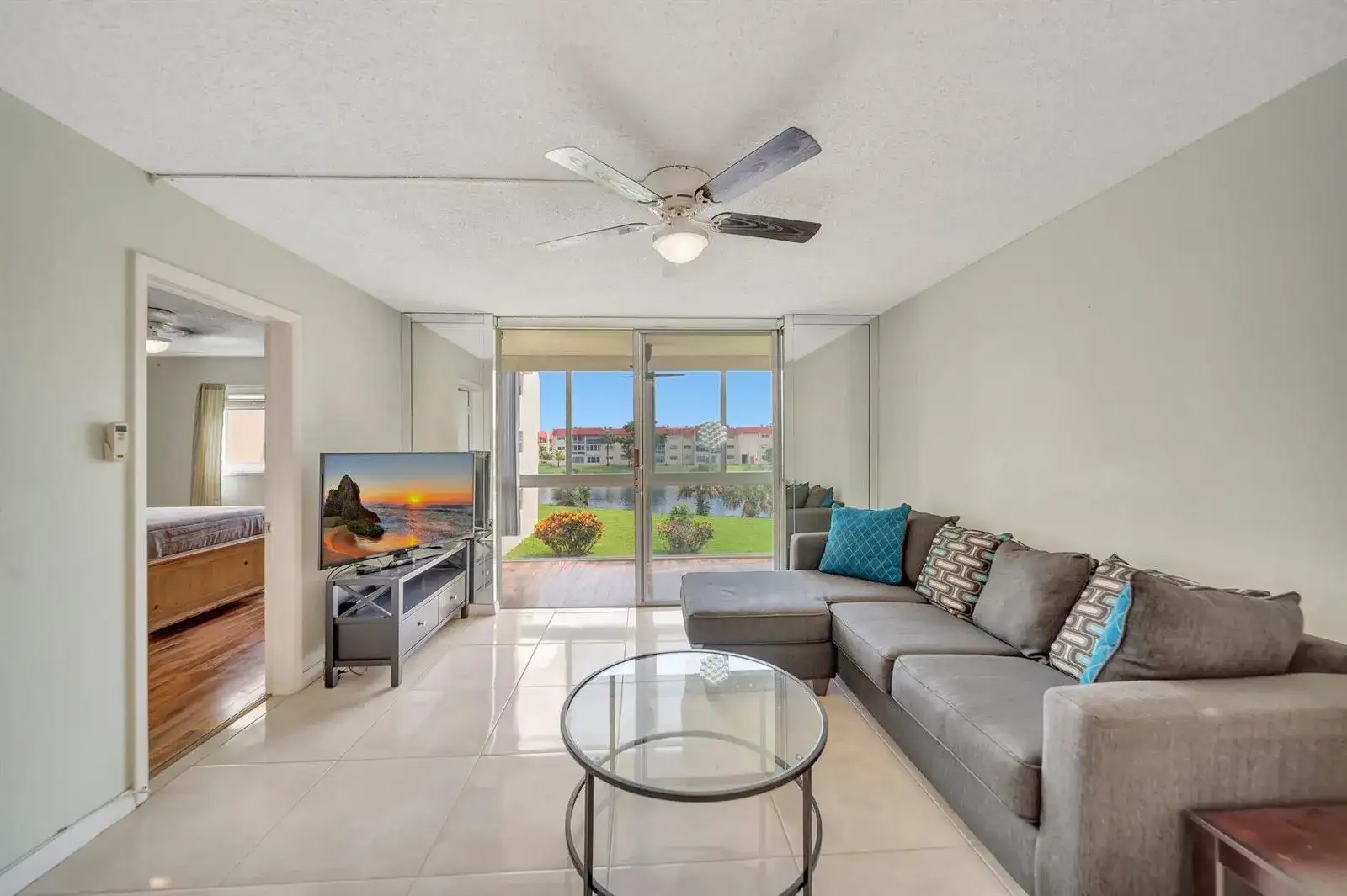 2700 Sunrise Lakes Drive W # 201, Sunrise FL 33322 photo 3