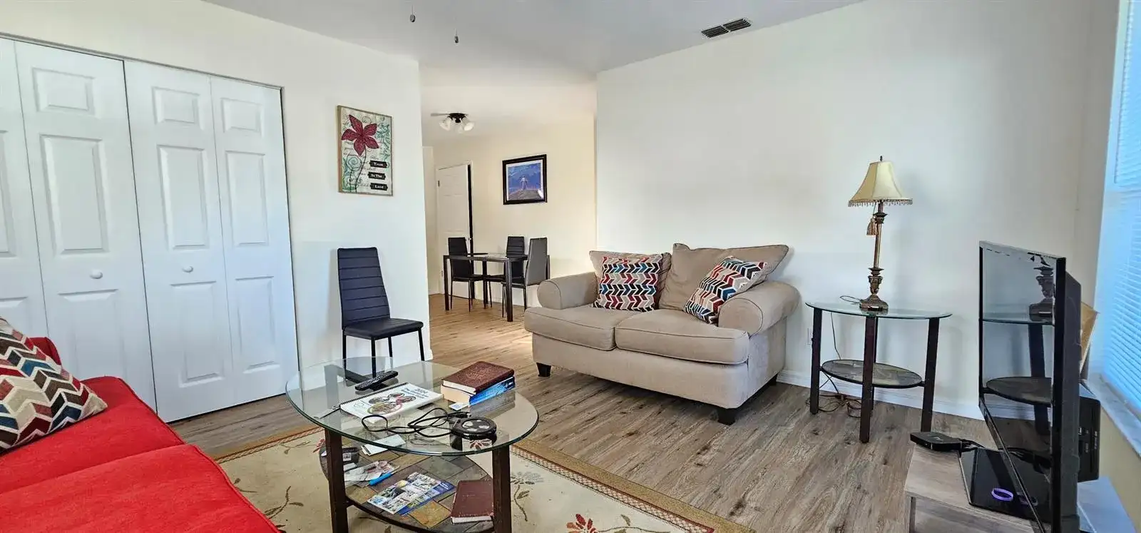 323 SEMINOLE Court, Pahokee FL 33476 photo 3