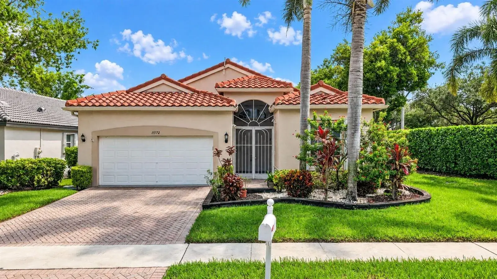 11572 Spring Oak Avenue, Boynton Beach FL 33437