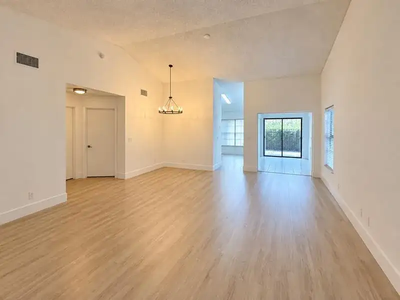 9815 WATERMILL Circle # F, Boynton Beach FL 33437 photo 2
