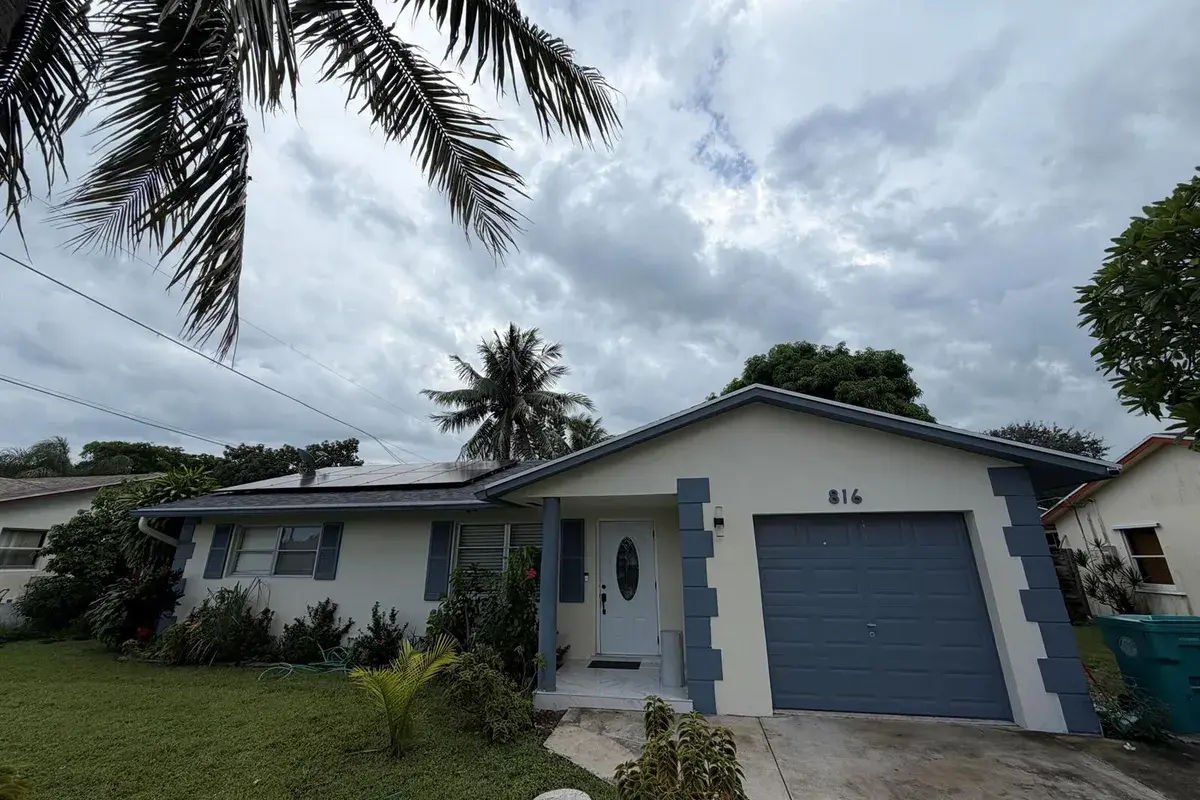 816 NW 8TH Avenue, Boynton Beach FL 33426