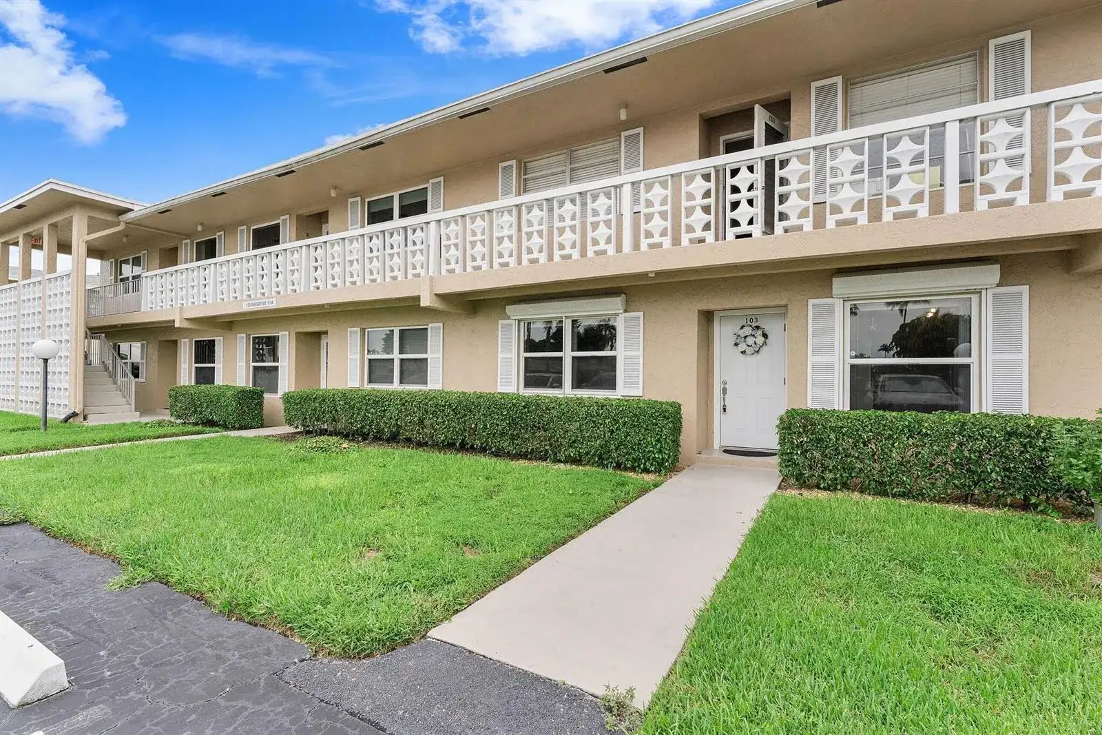 1160 Mahogany Way # 103, Delray Beach FL 33445 photo 2