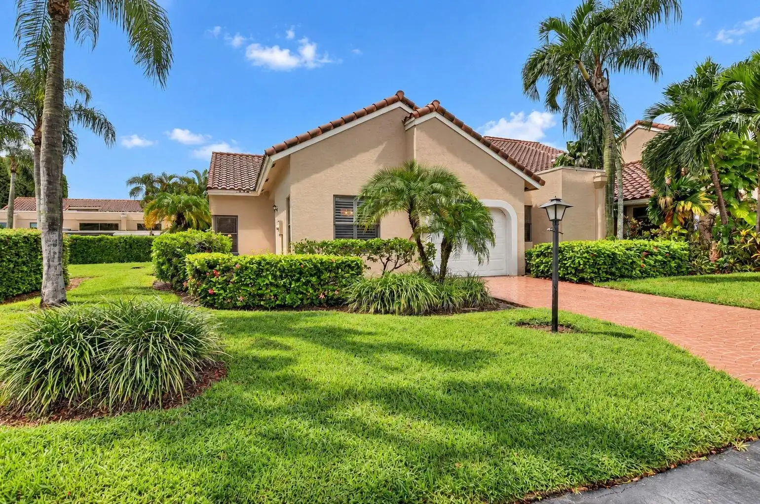 22650 MERIDIANA Drive, Boca Raton FL 33433 photo 2
