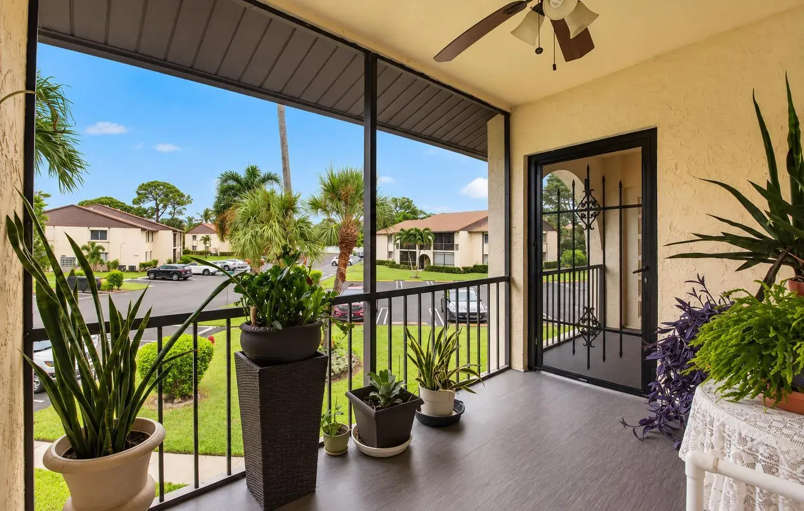 5931 Whispering Pine Way # 2, FL 33463