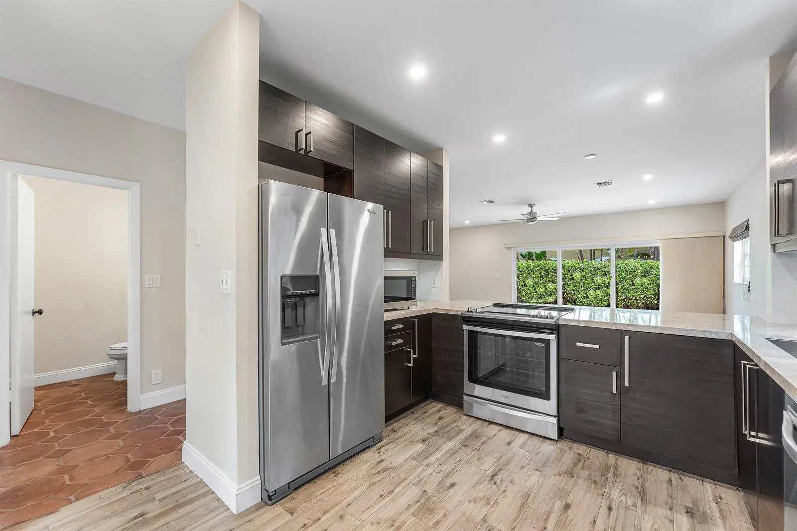 620 NE 9TH Avenue # 4, Fort Lauderdale FL 33304