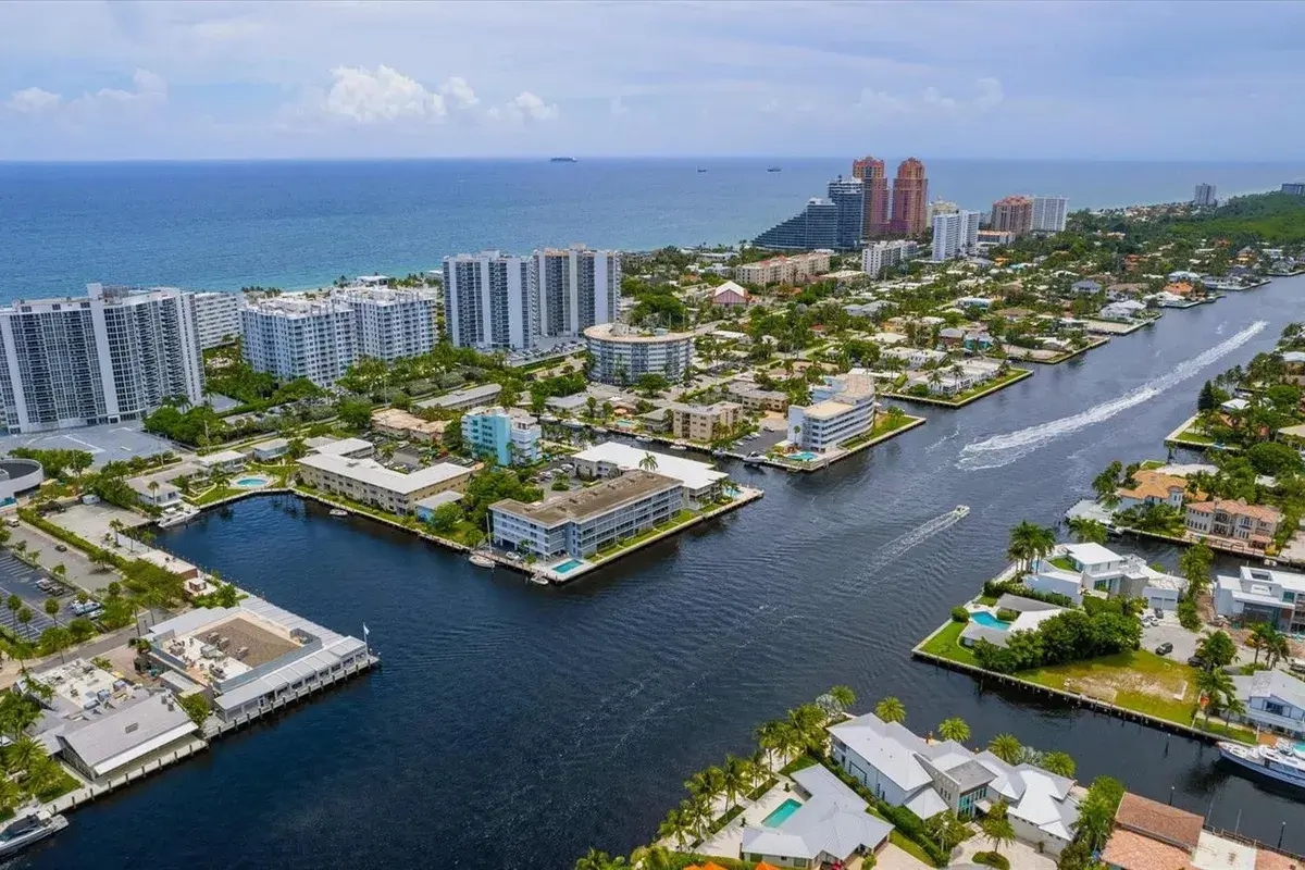 2841 N OCEAN Boulevard # 301, Fort Lauderdale FL 33308