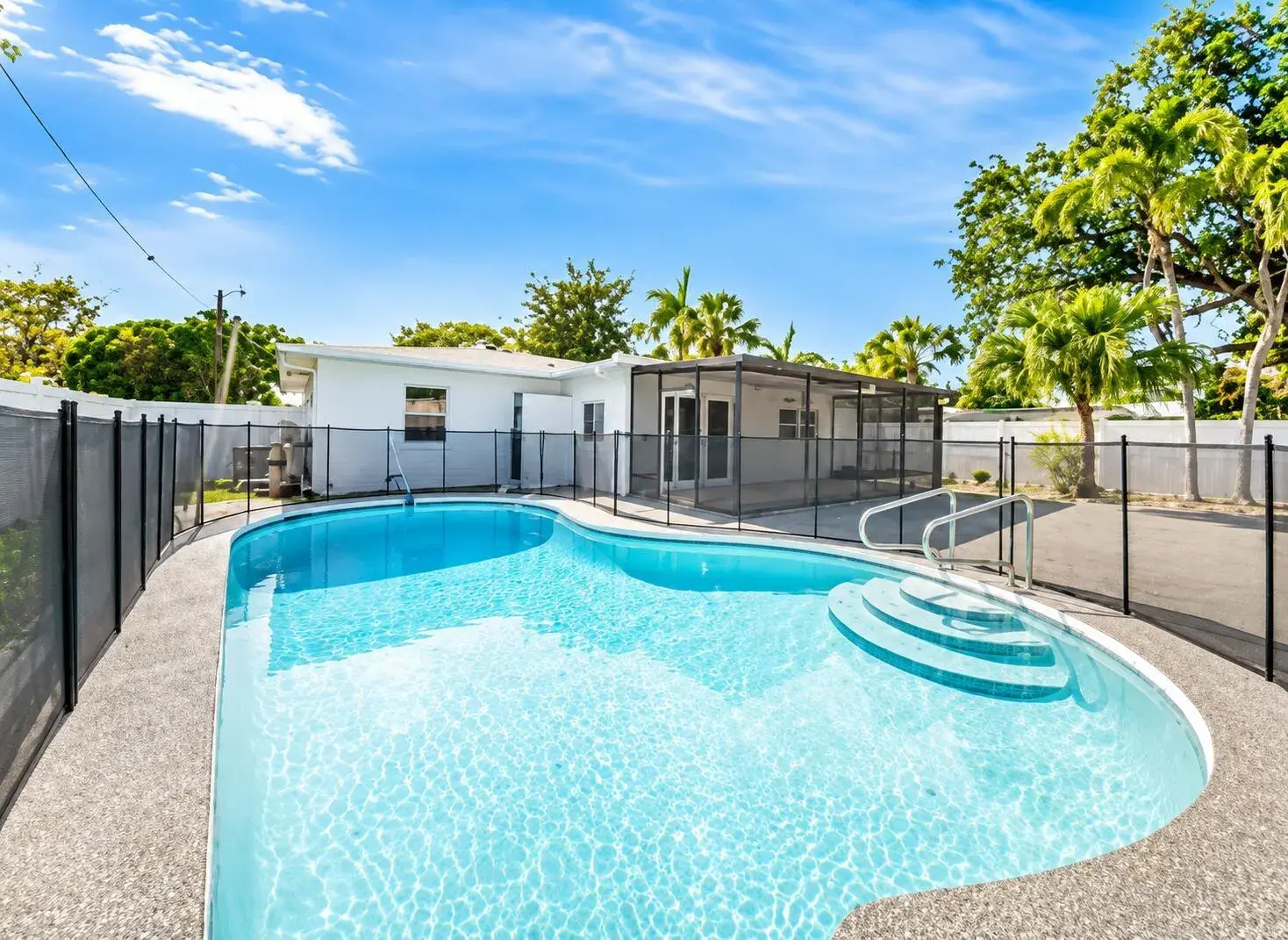 1721 N 16TH Court, Hollywood FL 33020