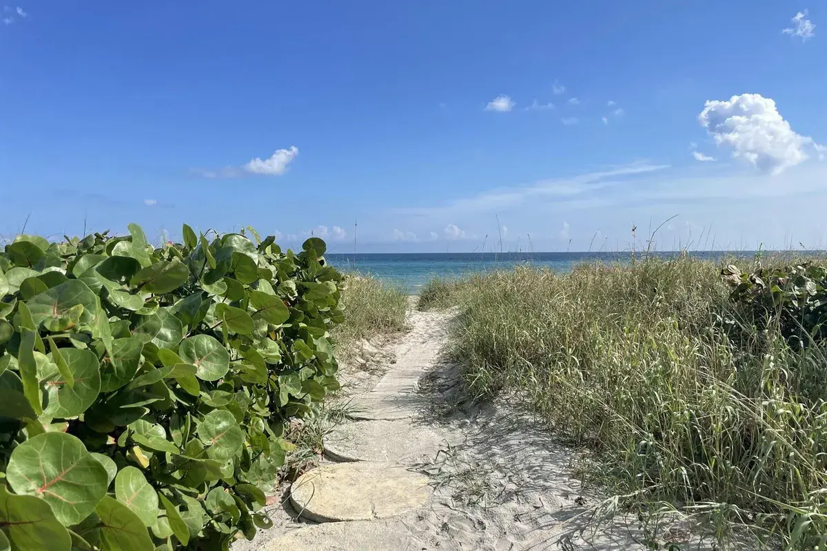 2175 S Ocean Boulevard # 203, Delray Beach FL 33483