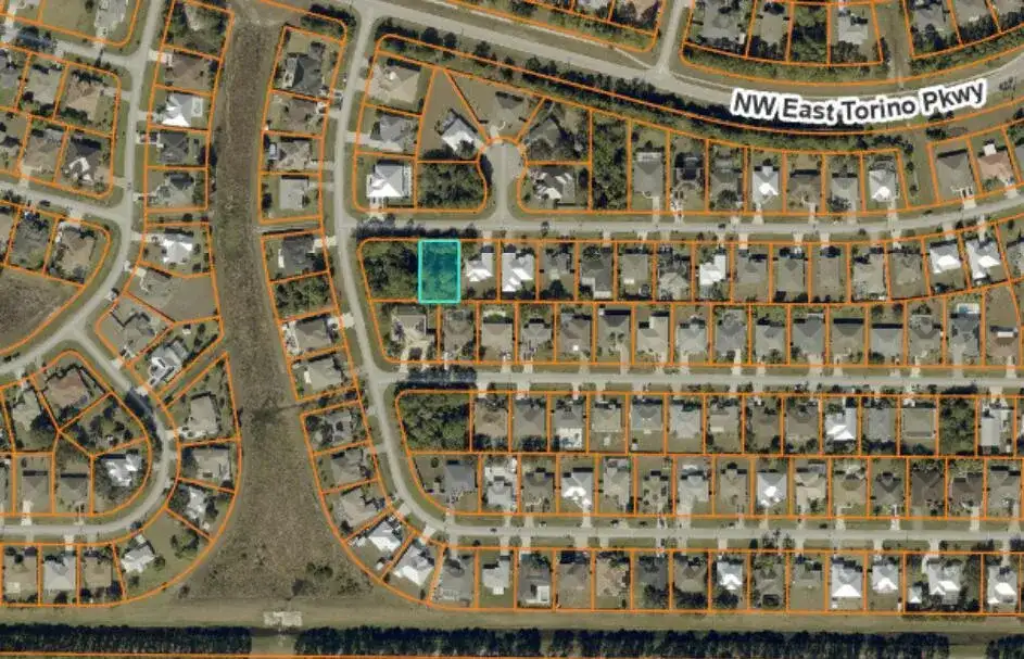 5850 NW Bates Avenue, Port St. Lucie FL 34986 photo 2