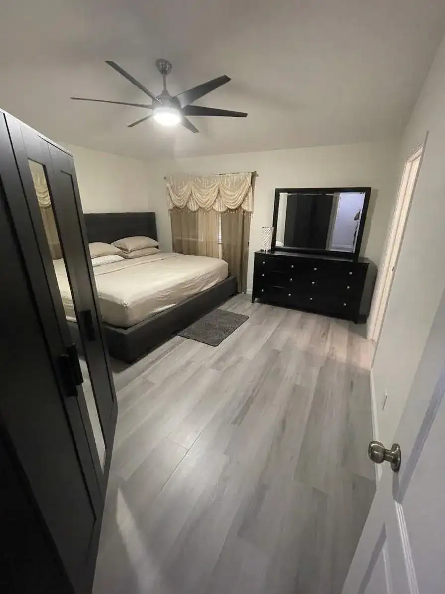 7108 HAWKS NEST Terrace, Riviera Beach FL 33407 photo 4