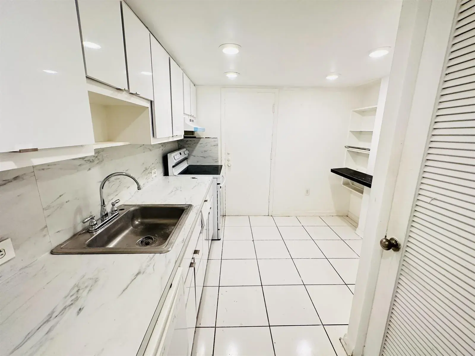 1080 94TH Street # 103, Bay Harbor Islands FL 33154