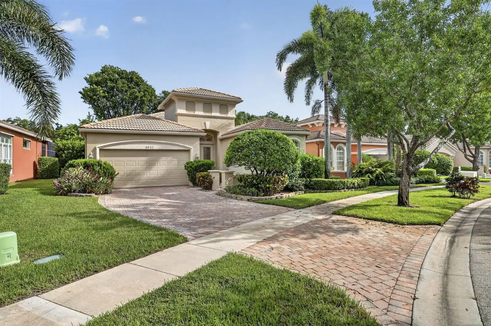 9937 Via Elegante, Wellington FL 33411 photo 2