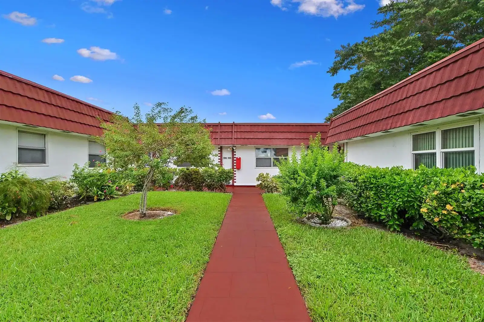 195 Waterford I, Delray Beach FL 33446